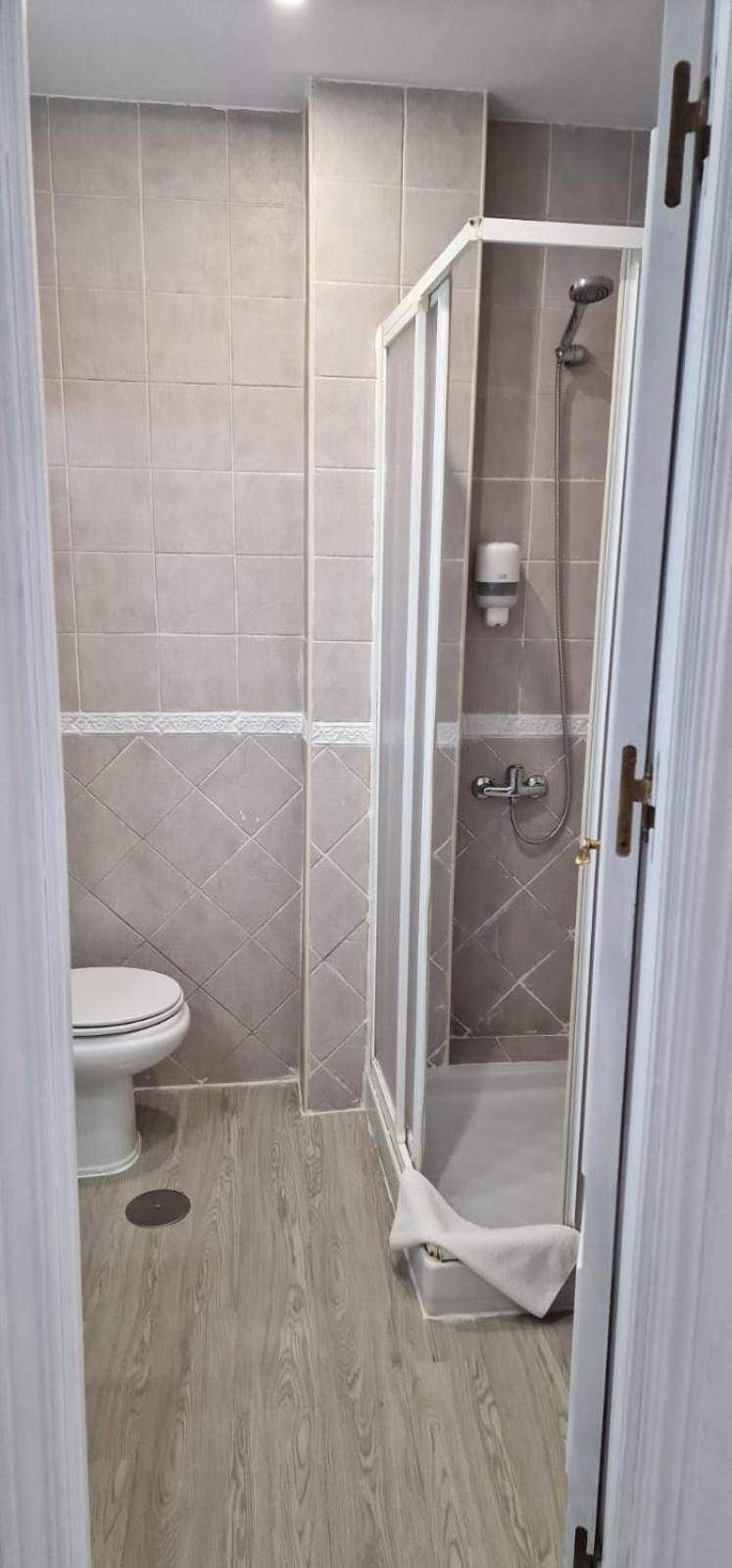 Apartamentos Ana'S Cozy Inns Torremolinos Eksteriør billede