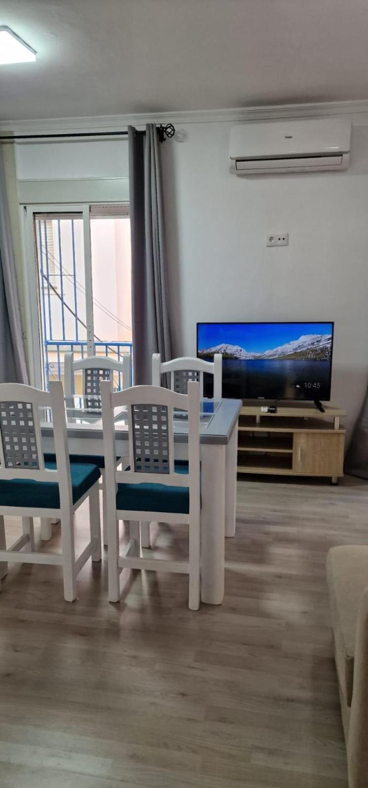 Apartamentos Ana'S Cozy Inns Torremolinos Eksteriør billede